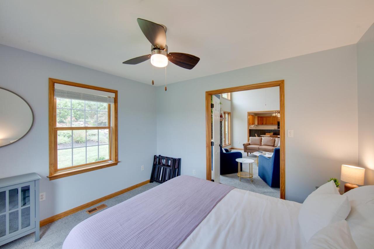 Hummelstown Hideaway With Game Room And Large Yard! エクステリア 写真